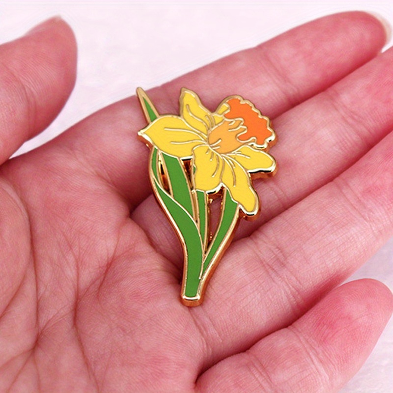 Embroidery Legacy - Yellow Daffodil Brooch Herbaceous Plant Flower