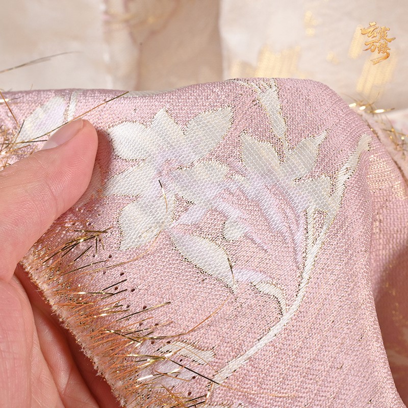 Chinese-style pink gold large  - Embroidery Gold recension och pris