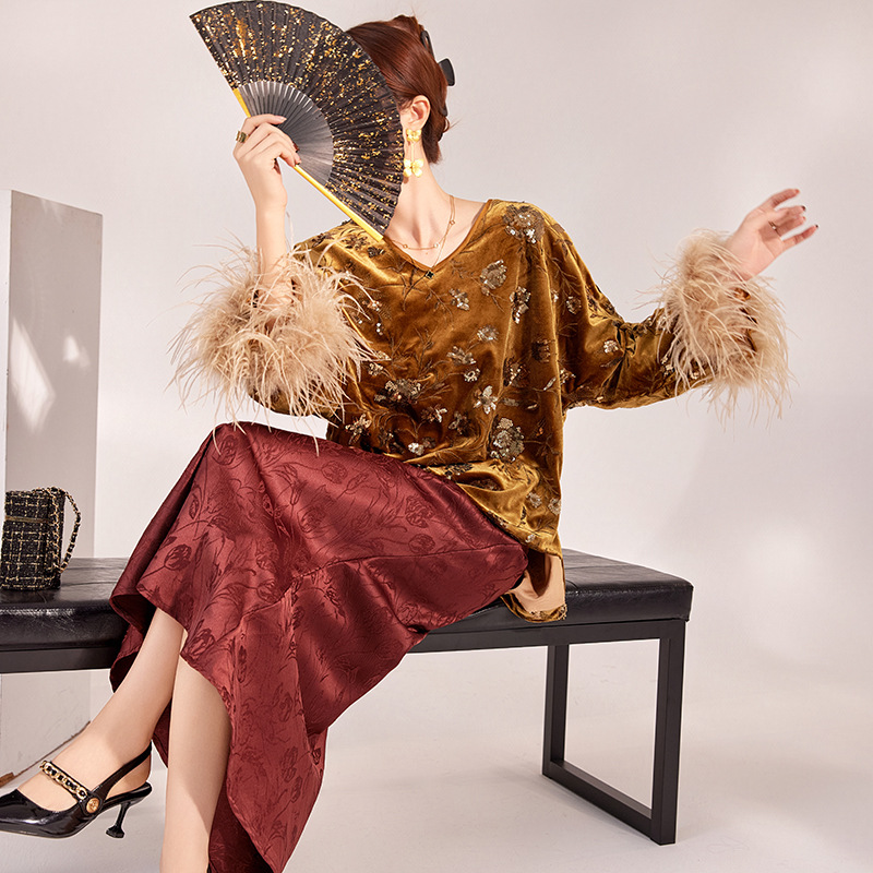 2025 Winter Feather Cuff Blous - Embroidery Blouse recension och pris