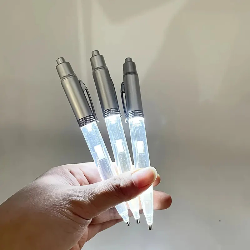 LED Light Diamond Painting Pen - Embroidery Garments recension och pris