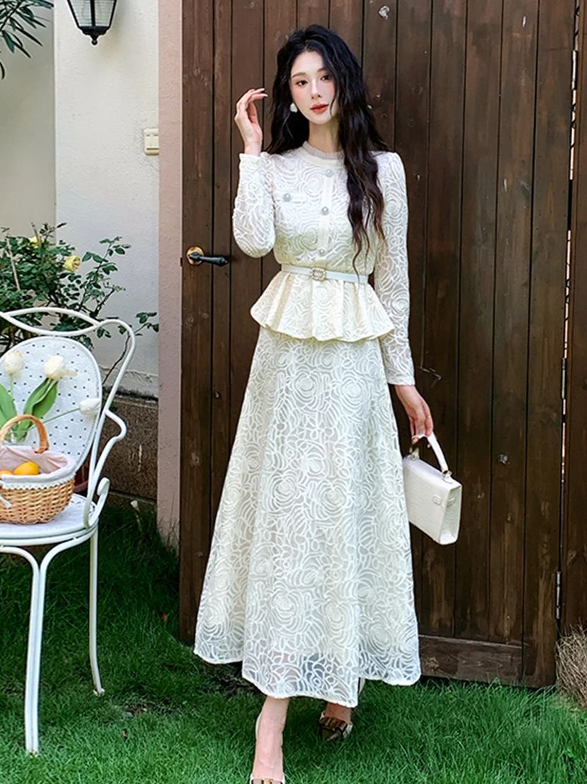 Formal Luxury Evening Lace Two - Embroidery Blouse recension och pris