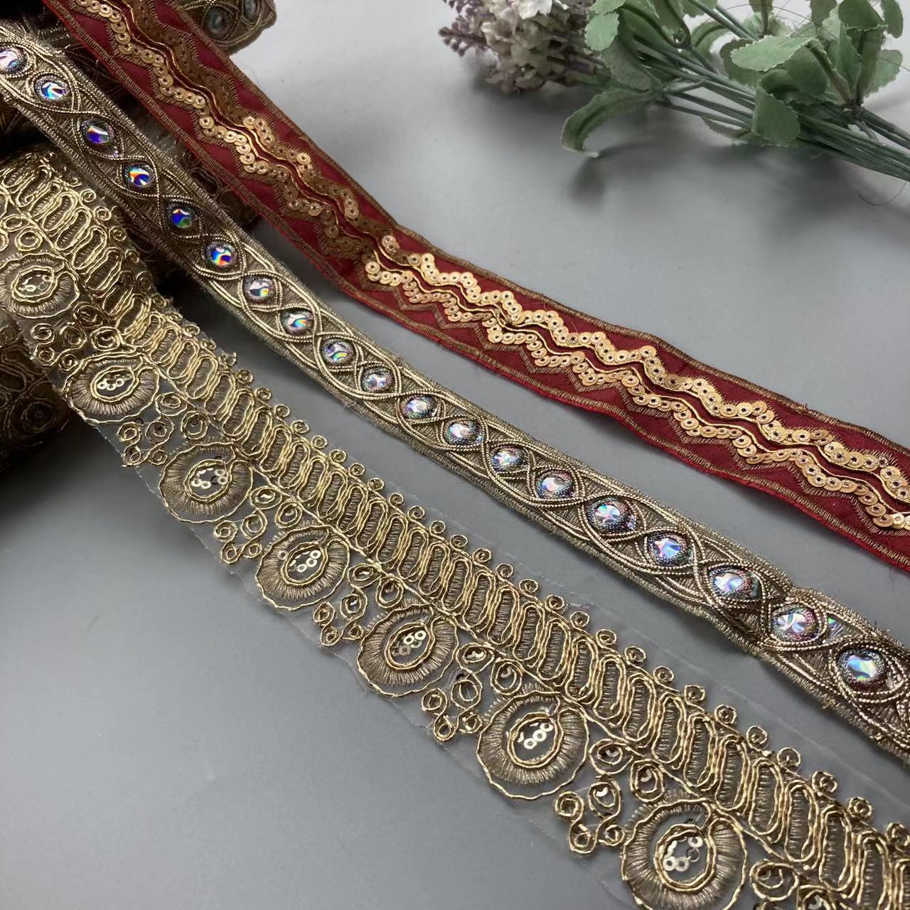 1 Yards Gold Thread Lace Water - Embroidery Machines recension och pris